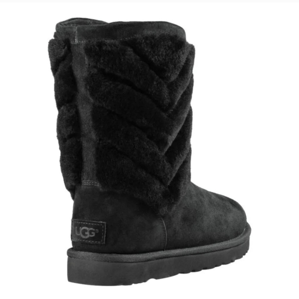 🐏 UGG Tania Shearling Boots black chevron NWOB size 11 - Picture 2 of 4